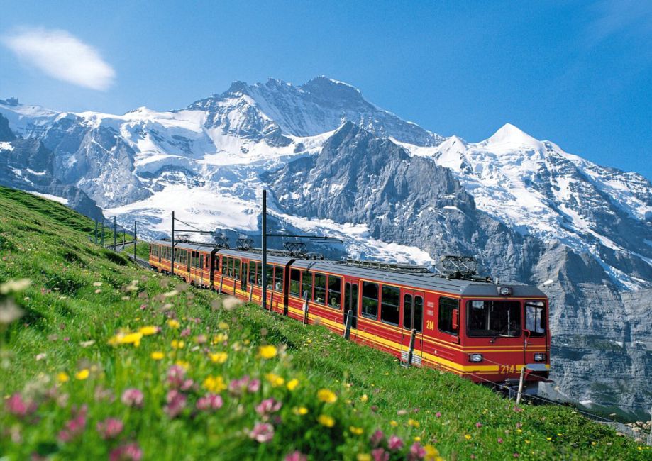Tour by Train